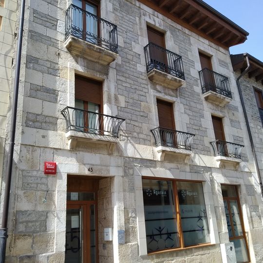Casa Mayor 45