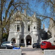 50 Queen's Road, Aberdeen