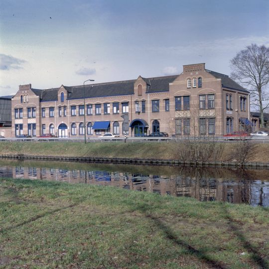 Klinknagelfabriek P. van Thiel en Zonen: Kantoorgebouw