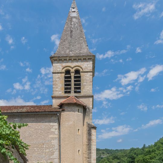 Saint Martin Church in Cénevières