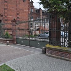 Ogrodzenie od ul. Garbary-Przymurze