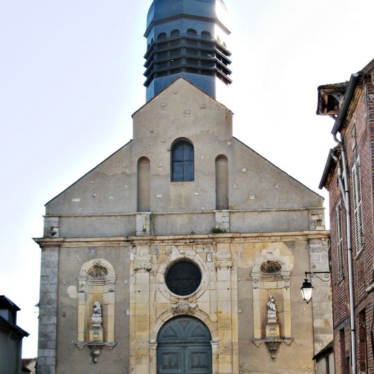 Église Saint-Pregts de Sens