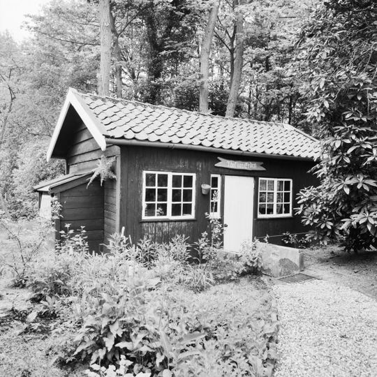 Hut behorende tot het complex Hof van Eeden