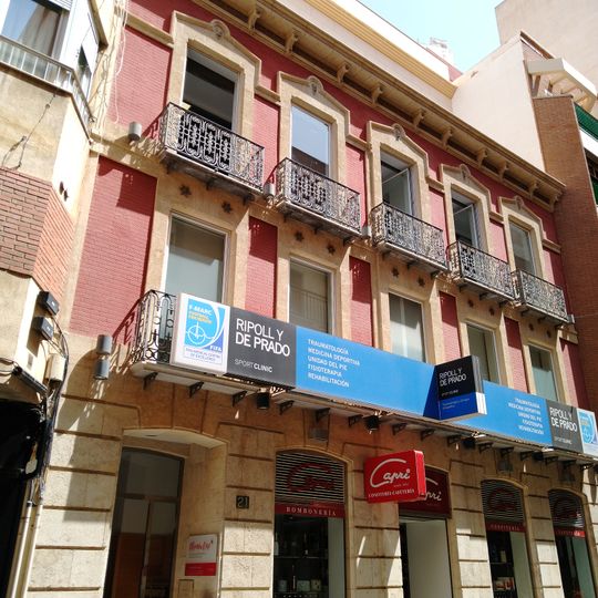 Edificio calle Navarro Rodrigo 21