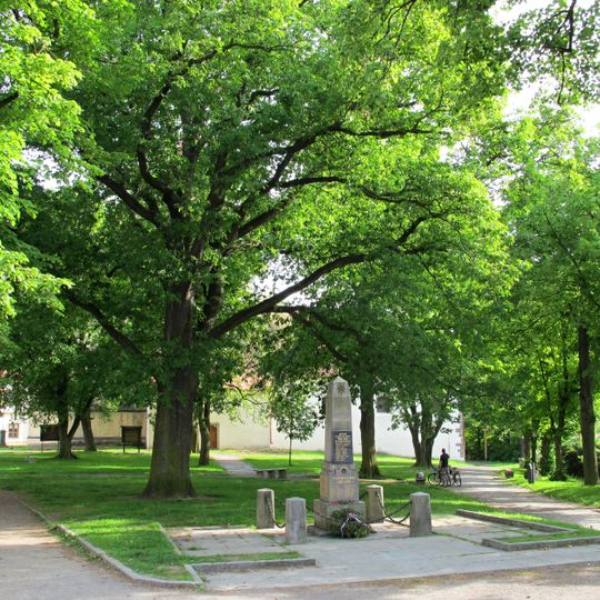 Pomník padlým v Jílovém u Prahy