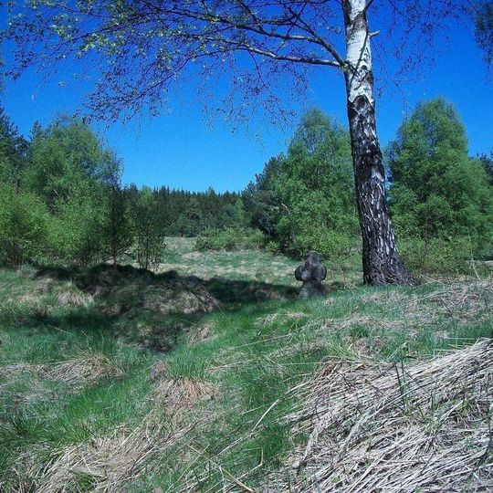 Smírčí kříž na Dlouhé louce