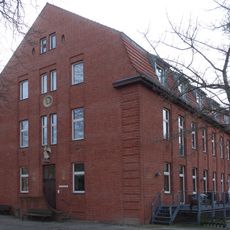 Bethabara-Stiftung , Anstaltsgebäude und Waschhaus Parkstraße 17A