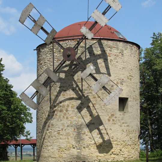 Category:Windmill in Holíč