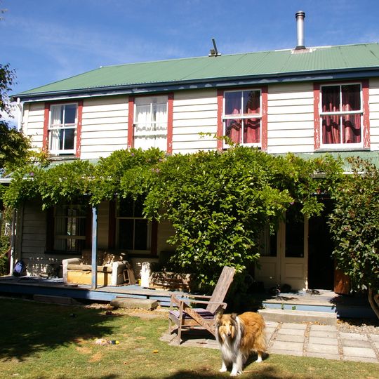 73 Sneyd Street Cottage