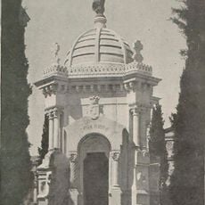 Panteón Casa Riera