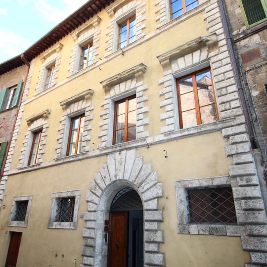 Palazzo Pannilini Zuccantini