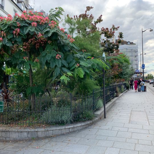 Square Pierre-Gilles-de-Gennes