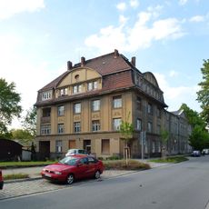 Mietshaus in halboffener Bebauung Rumpeltstraße 1