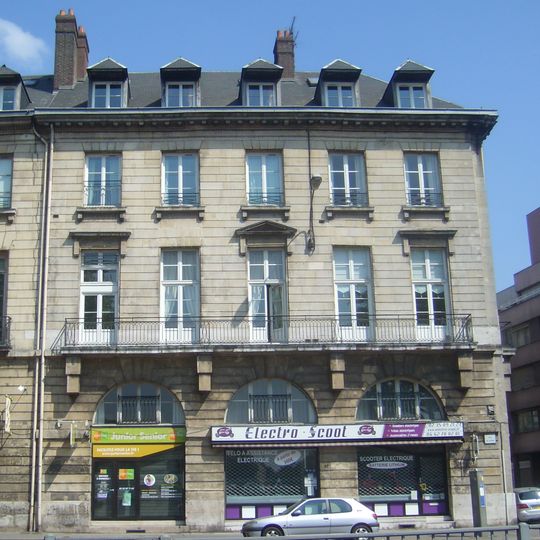 Maisons, 56, 58 quai du Havre, 3, 5, 7, 9 rue d'Harcourt
