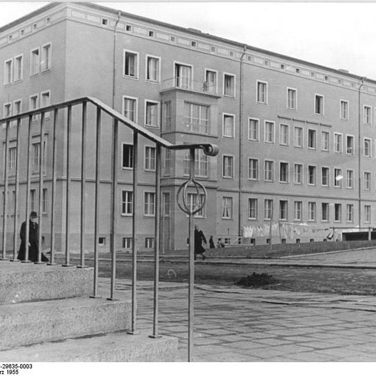 Wohnhauszeilen Wiesenstraße 2 bis 9