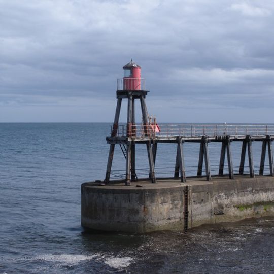 Whitby East Pier beacon