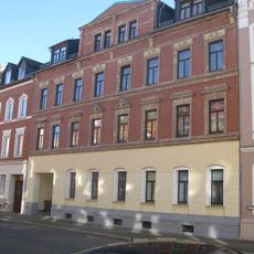 Mietshaus in geschlossener Bebauung Bernhardstraße 104