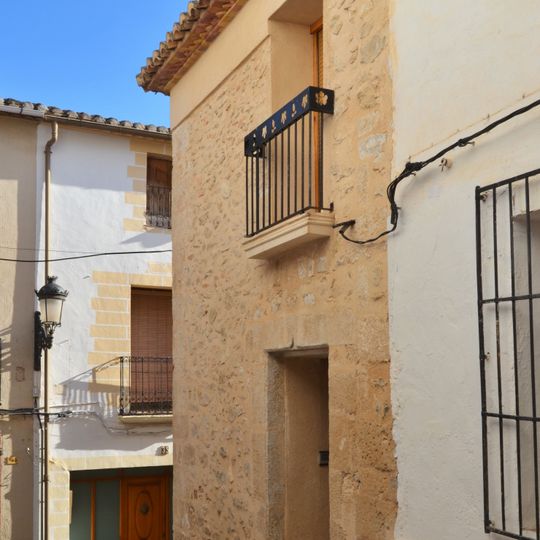 Edificio en la Calle de la Divina Pastora, 1