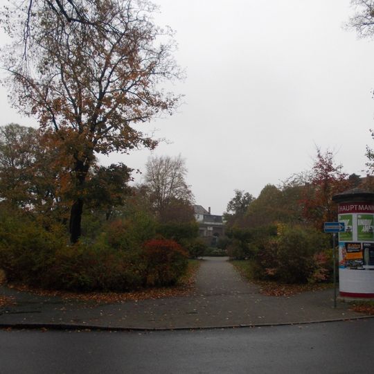 Lutherplatz und Weinauallee Lutherplatz