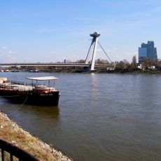 Dvořákovo nábrežie, Bratislava