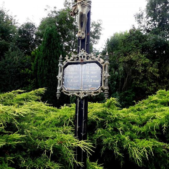 Pomník padlých ve Vyhnanicích