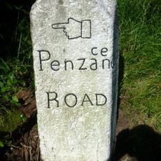 Guidestone, Crowlas, apex of the junction between Long Lane and the lane to Ludgvan Leaze