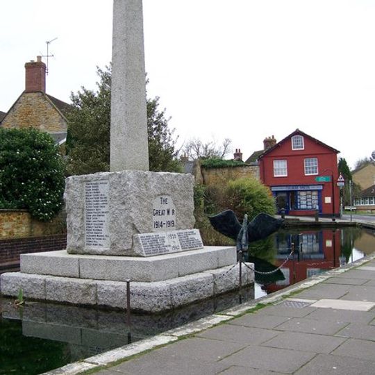 Castle Cary War Memorial