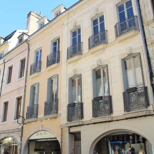 Maisons, 13 et 15 rue du Châtelet