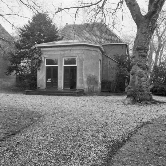 Hof van Moerkerken: koetshuis