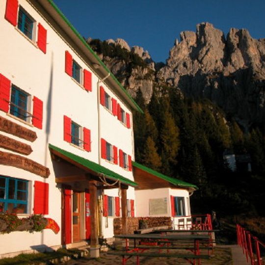 Brothers De Gasperi refuge