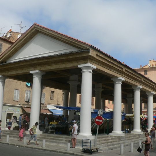 Marché couvert de L'Île-Rousse