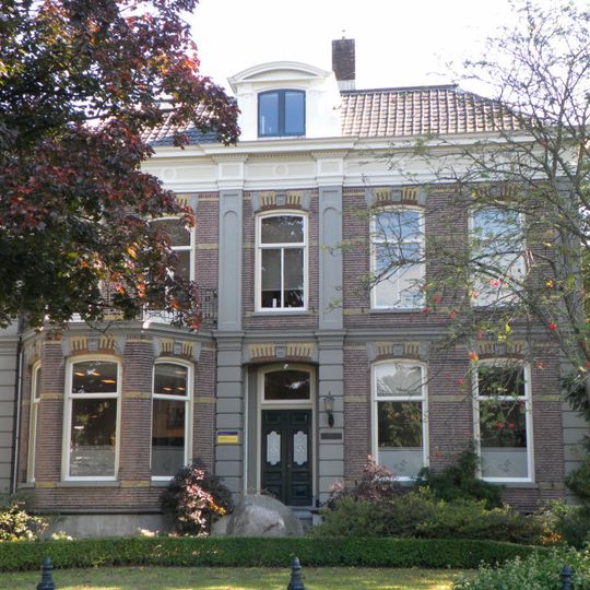 Woonhuis in eclectische stijl met neo-renaissancekenmerken