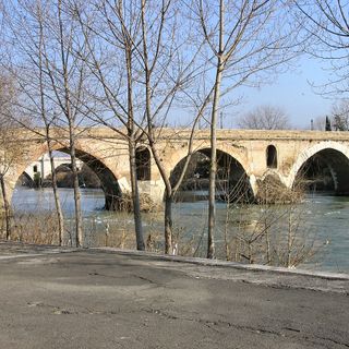 Ponte Mílvia