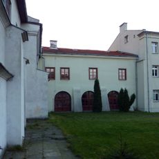 Klasztor, ob. plebania