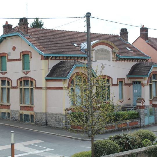 Dispensaire de la Croix Rouge