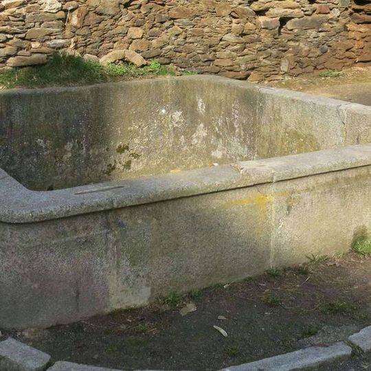 Kamenná nádrž na vodu v ulici 28.října ve Žluticích