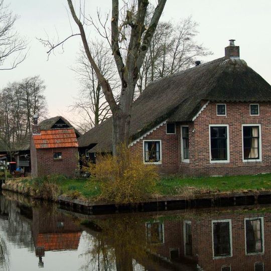 Dwarsgracht 45,  8355CW  Giethoorn