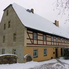 Altes Fährgut (Wohnstallhaus eines ehemaligen Fährgutes (die übrigen Gebäude abgerissen)) Cossebauder Straße 7