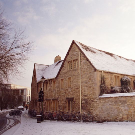 Holywell Manor, Oxford