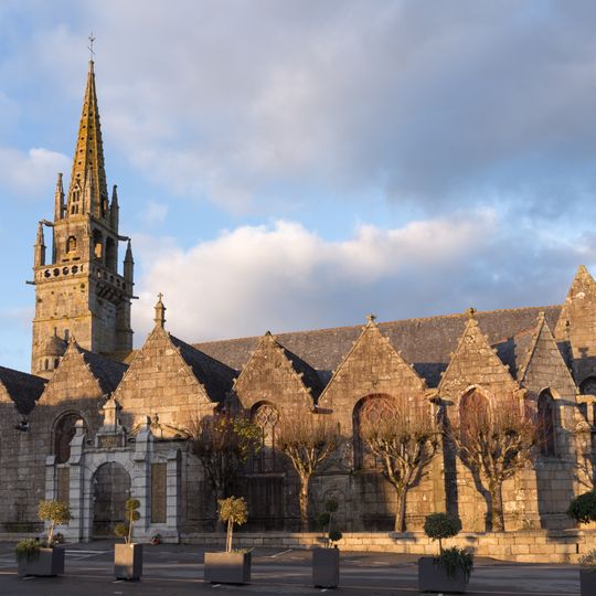 Église Saint-Pierre de Pleyber-Christ