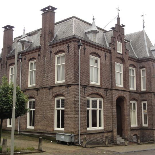 Pastorie van de Sint-Jan de Doperkerk