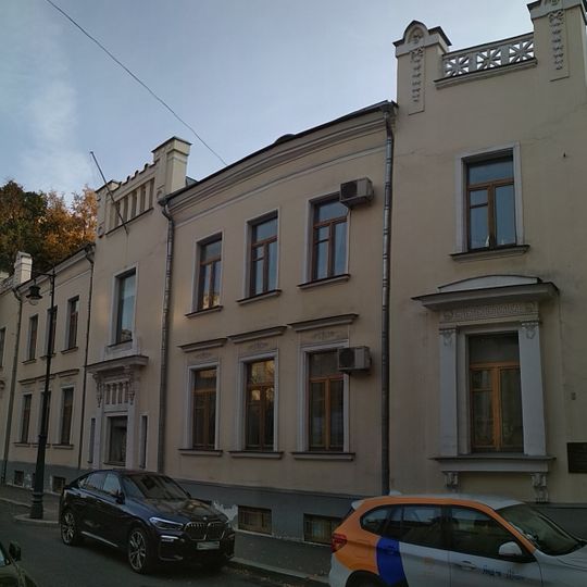 Городская усадьба О.Н. Чижовой