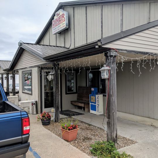 Dino's Diner & Family Restaurant
