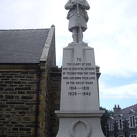 Portsoy, Seafield Street, War Memorial
