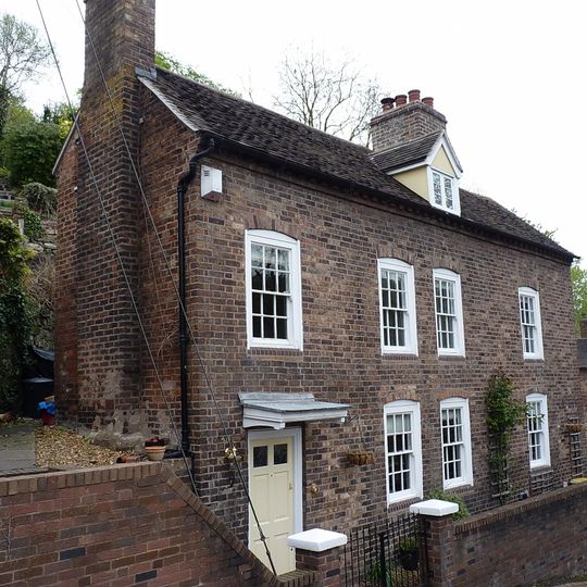 7 and 8, Church Hill