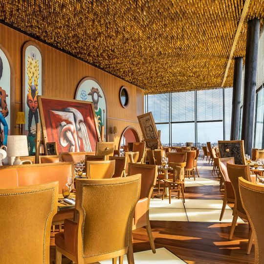 TOO Restaurant