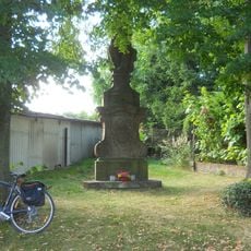 Statue of Saint Anne