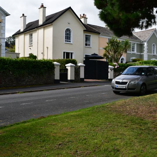 4, 5 And 6, Courtenay Park Road