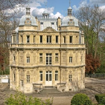 Berühmte Schriftstellerhäuser in Frankreich