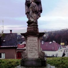 Socha svatého Havla za kostelem sv. Havla v Rychnově nad Kněžnou